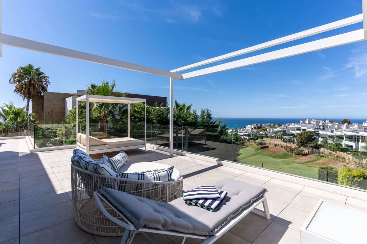 5 bedroom Villa for sale in Cabopino - € 4,224,000 (Ref: 9929777)