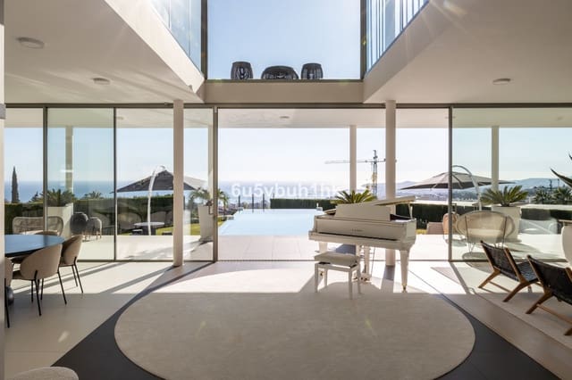 4 Zimmer Villa zu verkaufen in Benalmádena mit Garage - 4.600.000 € (Ref: 9929780)