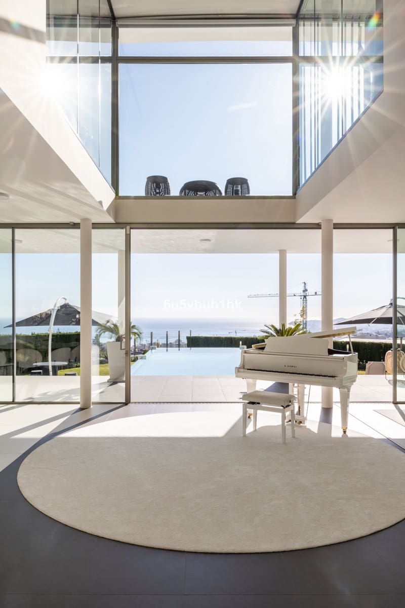 4 Zimmer Villa zu verkaufen in Benalmadena mit Garage - 4.600.000 € (Ref: 9929780)
