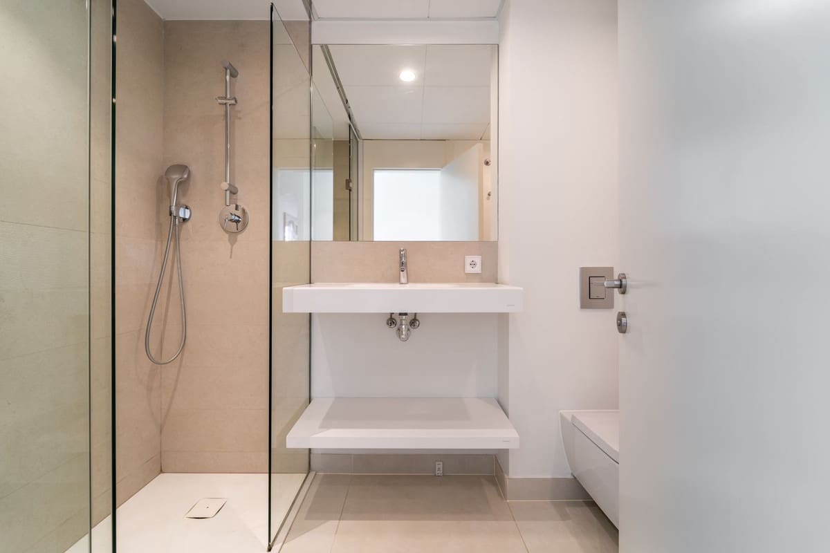 2 bedroom Apartment for sale in Fuengirola - € 539,000 (Ref: 9929783)