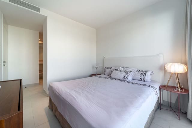 2 bedroom Apartment for sale in Fuengirola - € 539,000 (Ref: 9929783)