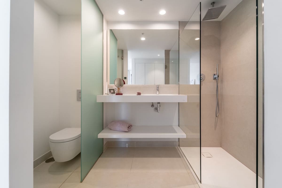 2 bedroom Apartment for sale in Fuengirola - € 539,000 (Ref: 9929783)