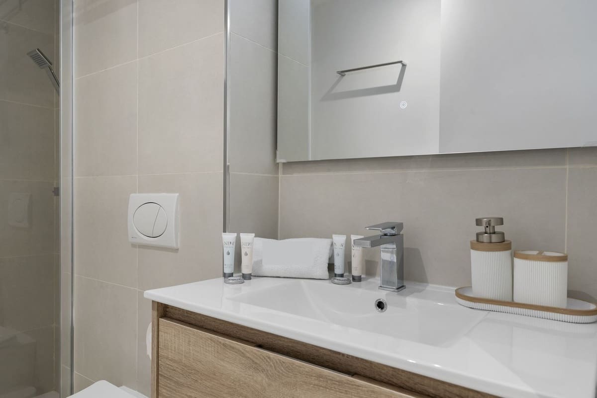 2 makuuhuone Huoneisto myytävänä paikassa Fuengirola - 529 000 € (Ref: 9929784)