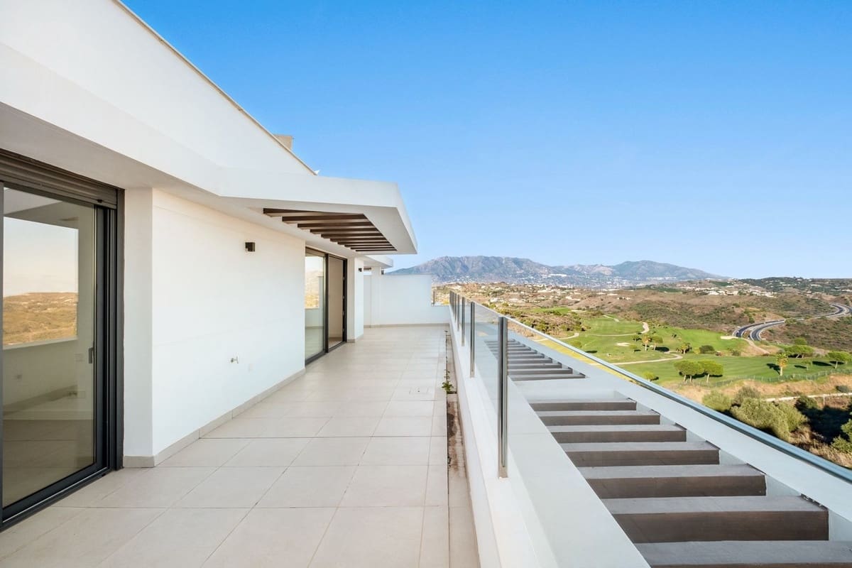 2 slaapkamer Appartement te koop in La Cala de Mijas - € 539.000 (Ref: 9929788)