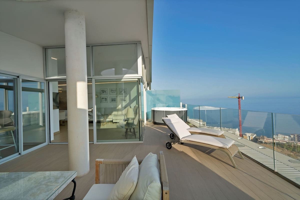 3 slaapkamer Appartement te koop in Fuengirola - € 1.249.000 (Ref: 9929891)