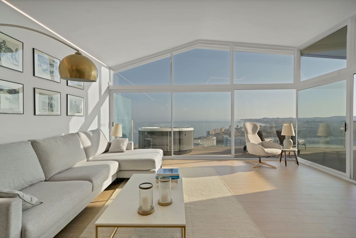 3 slaapkamer Appartement te koop in Fuengirola - € 1.249.000 (Ref: 9929891)