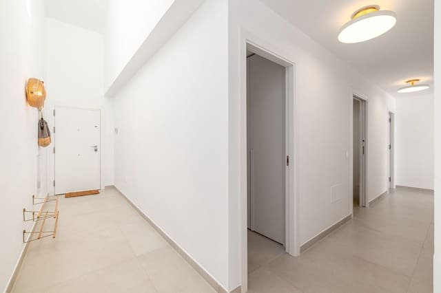 3 bedroom Apartment for sale in Benalmádena - € 1,150,000 (Ref: 9929894)