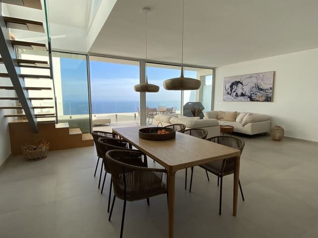 3 bedroom Apartment for sale in Benalmádena - € 1,150,000 (Ref: 9929894)