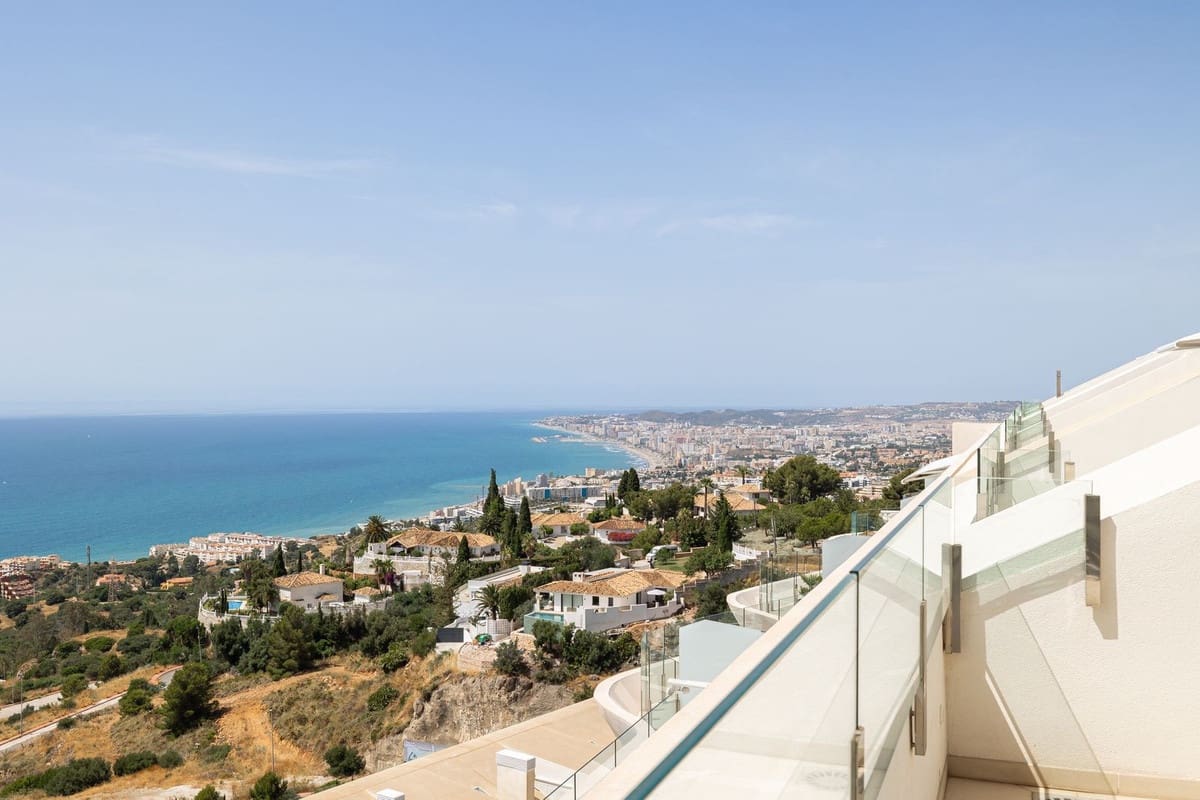 3 slaapkamer Appartement te koop in Benalmadena - € 1.150.000 (Ref: 9929894)