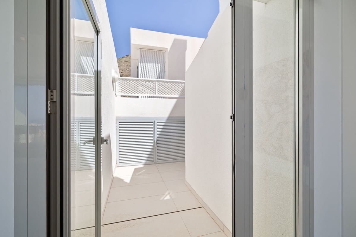 3 slaapkamer Appartement te koop in Benalmadena - € 1.150.000 (Ref: 9929894)