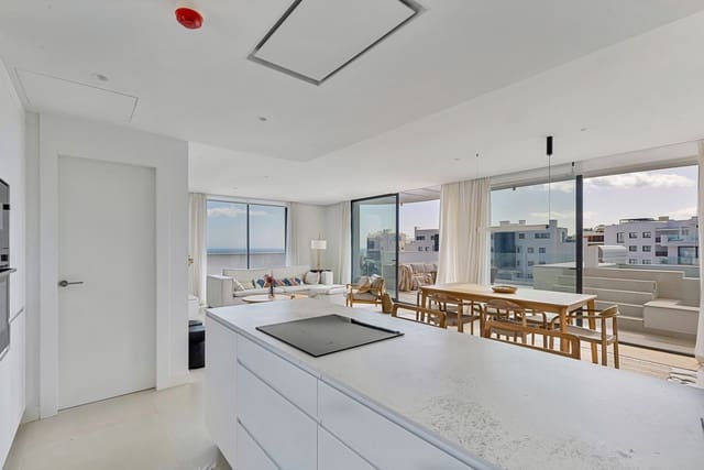 3 sovrum Lägenhet till salu i Fuengirola - 1 350 000 € (Ref: 9929895)