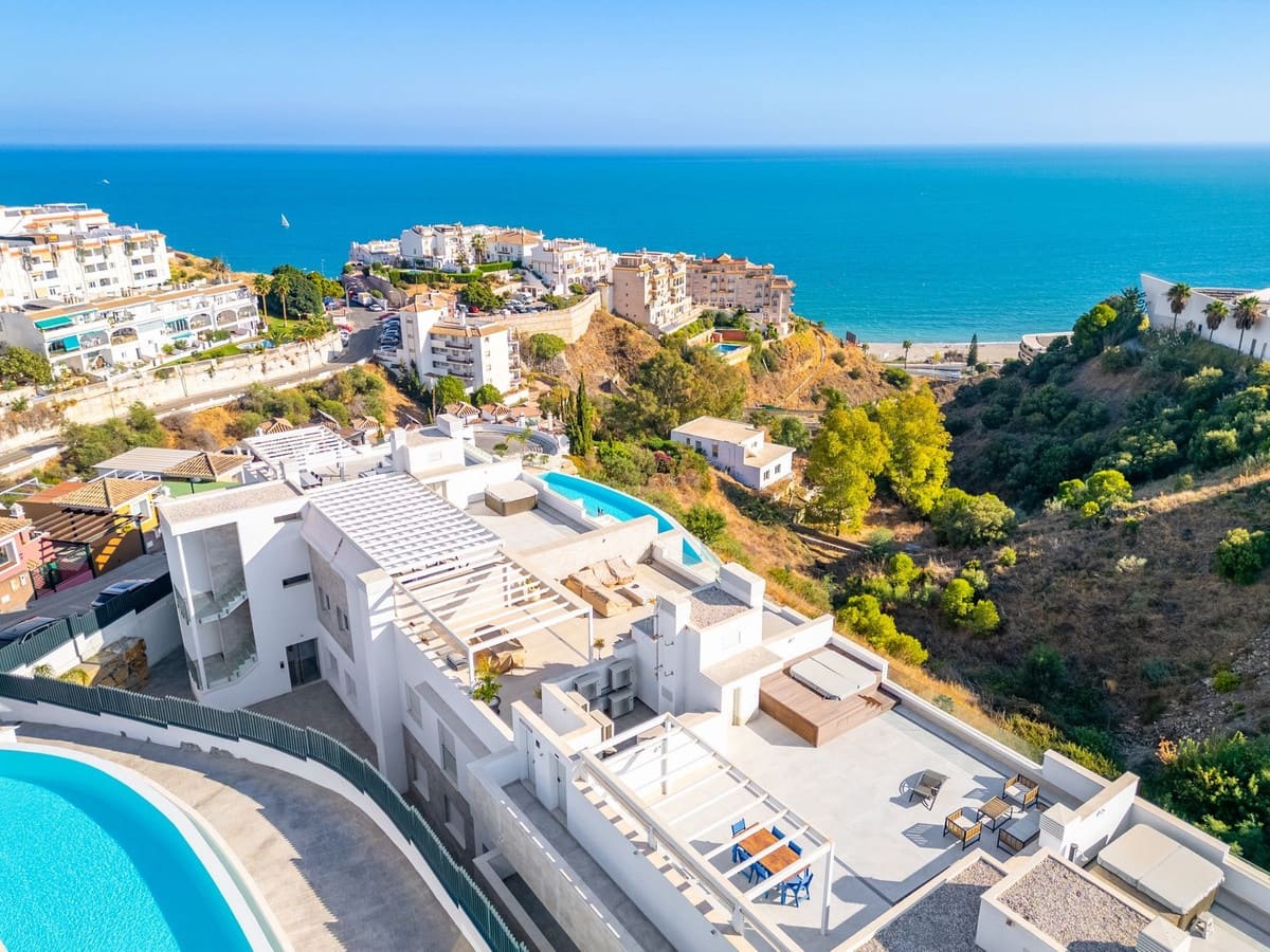 3 soveværelse Lejlighed til salg i La Capellania - € 1.290.000 (Ref: 9929896)