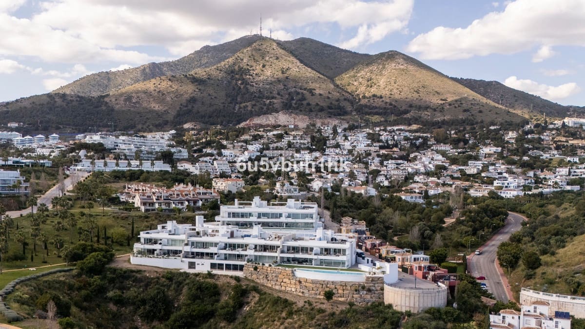 3 Zimmer Apartment zu verkaufen in Benalmadena mit Garage - 1.339.000 € (Ref: 9929901)