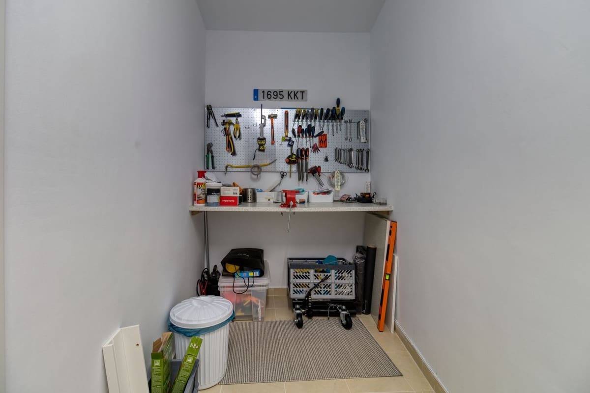 4 makuuhuone Huvila myytävänä paikassa Torremuelle mukana 
autotalli - 1 295 000 € (Ref: 9929902)