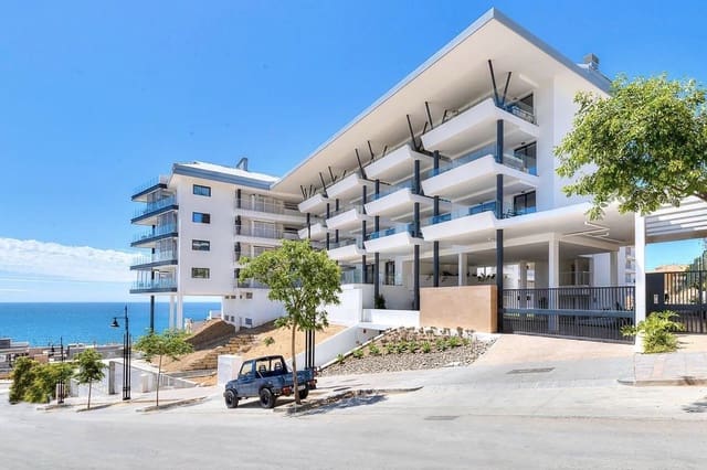3 chambre Appartement à vendre à Carvajal, Fuengirola - 1 295 000 € (Ref: 9929903)