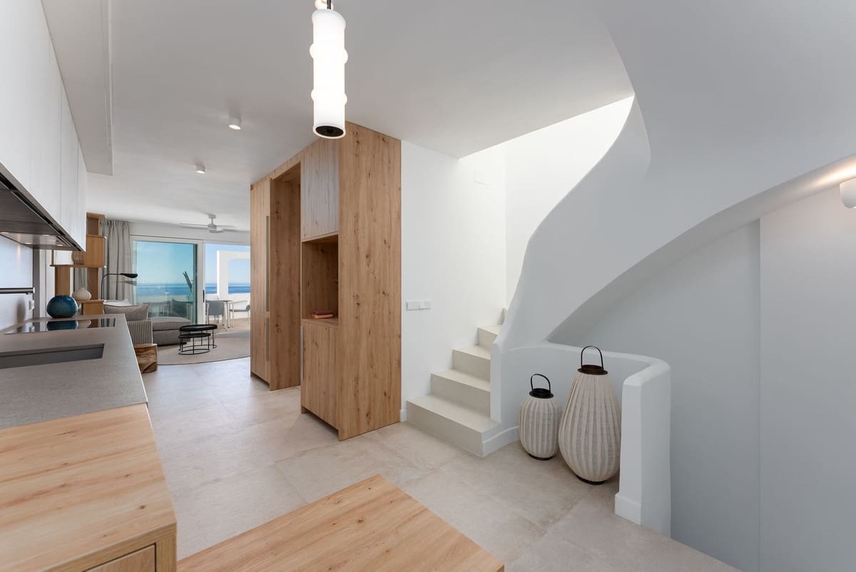 2 Zimmer Apartment zu verkaufen in Mijas Costa mit Garage - 1.300.000 € (Ref: 9929907)