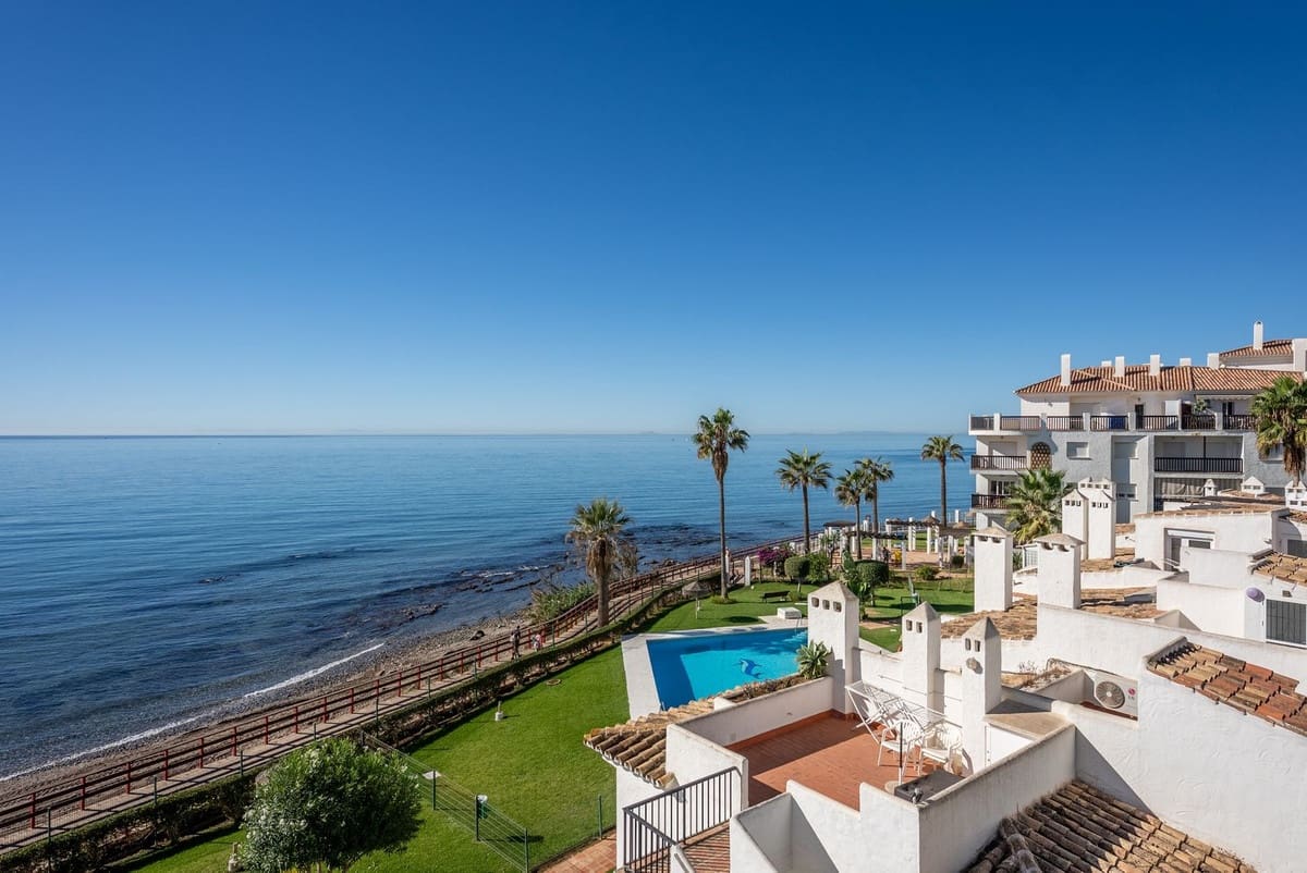2 Zimmer Apartment zu verkaufen in Mijas Costa mit Garage - 1.300.000 € (Ref: 9929907)