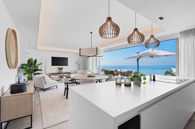 3 makuuhuone Huoneisto myytävänä paikassa Benalmádena mukana 
autotalli - 1 350 000 € (Ref: 9929910)