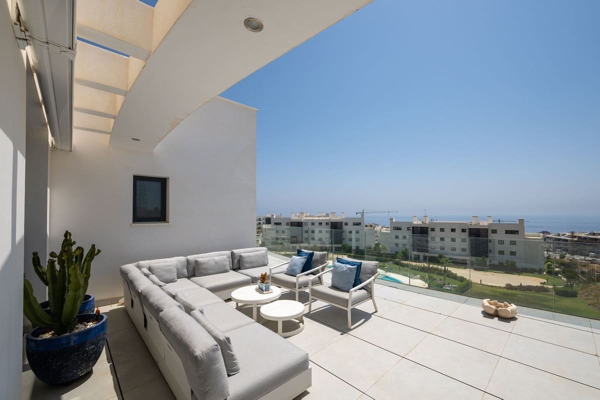 3 slaapkamer Appartement te koop in Fuengirola met garage - € 1.395.000 (Ref: 9929911)