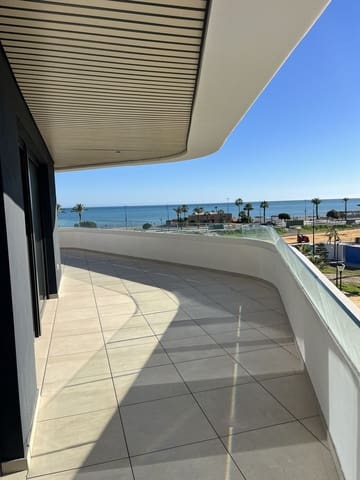 3 slaapkamer Appartement te koop in Torremolinos met garage - € 1.390.000 (Ref: 9929913)