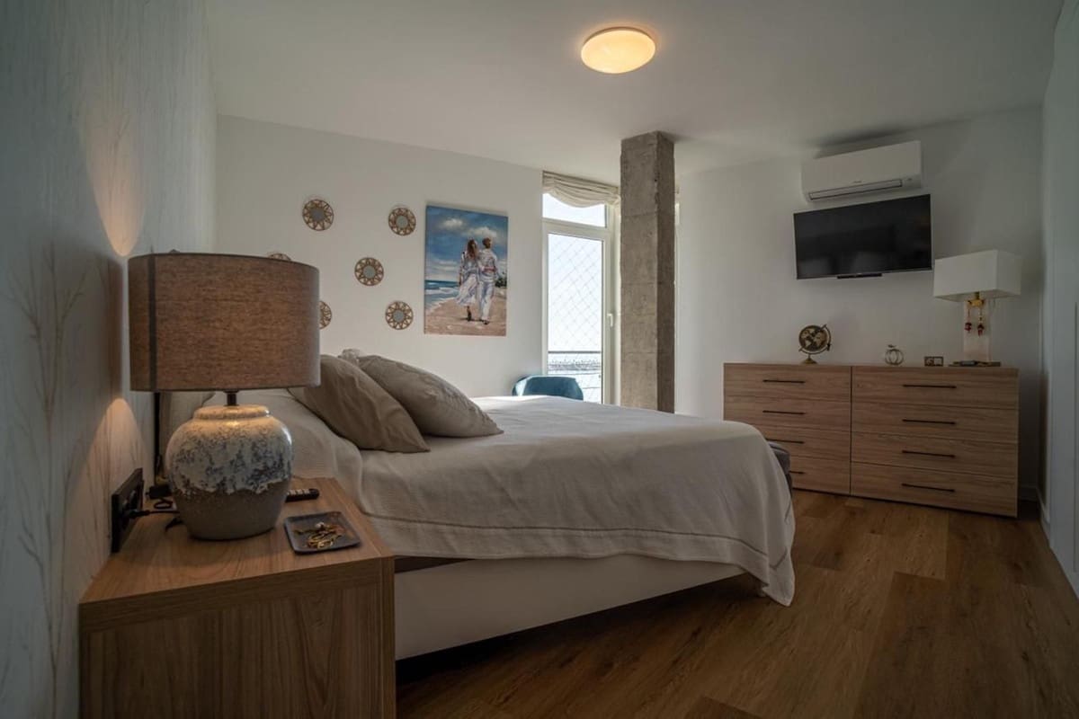 5 soveværelse Lejlighed til salg i Malaga by - € 1.520.000 (Ref: 9929919)