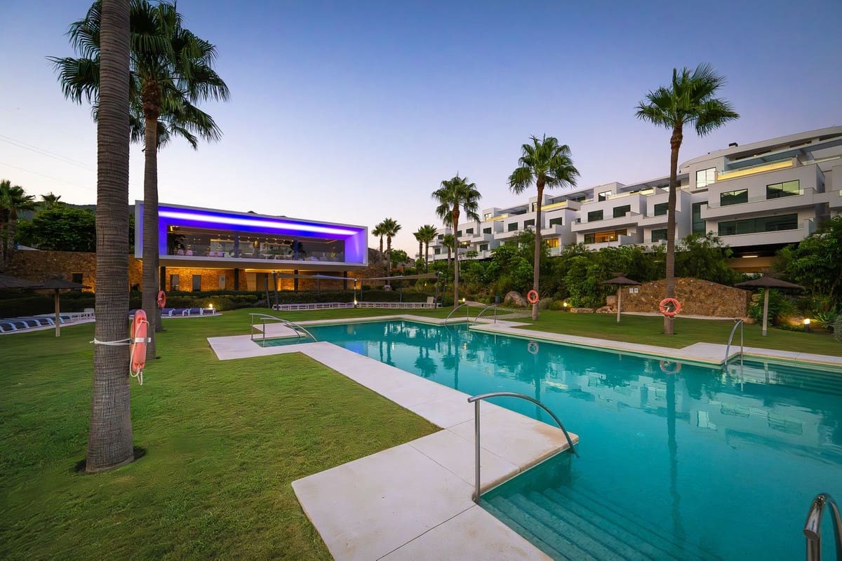 4 soveværelse Byhus til salg i Benalmadena Costa med garage - € 1.595.000 (Ref: 9929920)