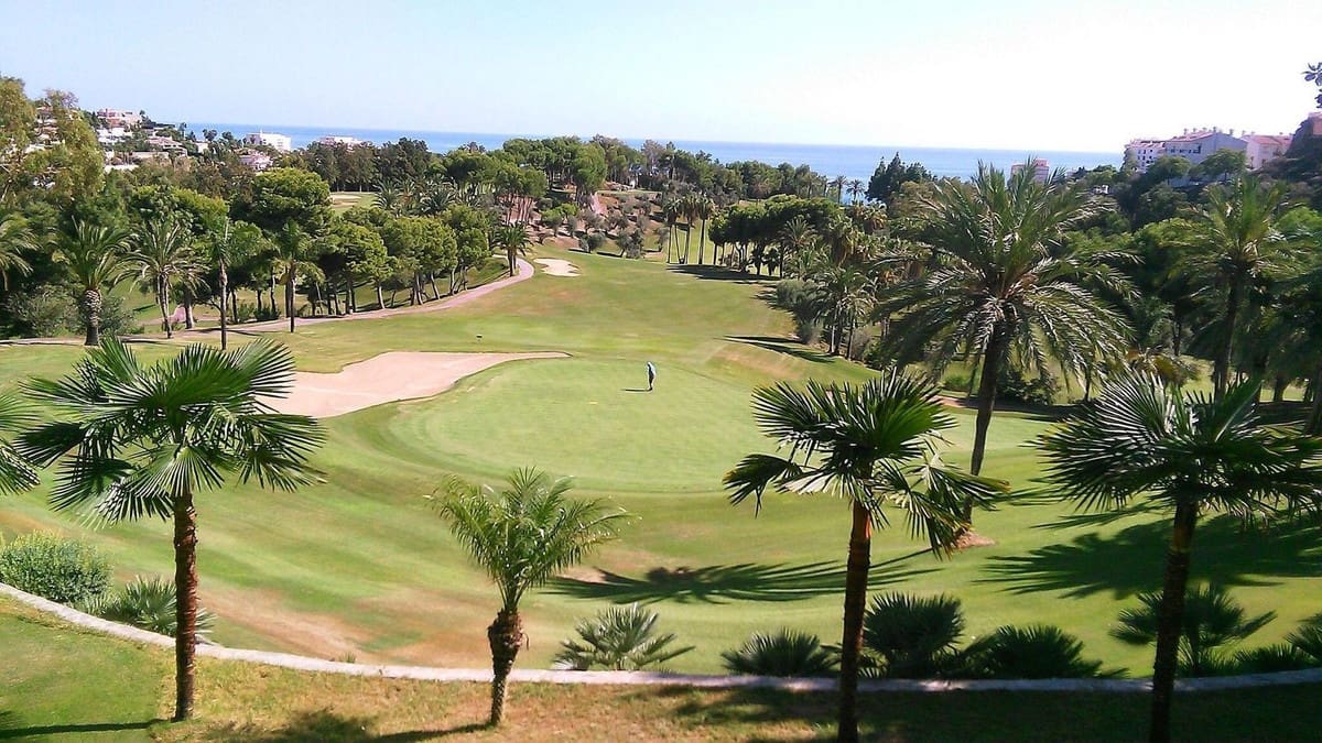 4 soveværelse Byhus til salg i Benalmadena Costa med garage - € 1.595.000 (Ref: 9929920)