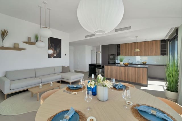 3 bedroom Apartment for sale in Fuengirola with pool garage - € 1,650,000 (Ref: 9929922)