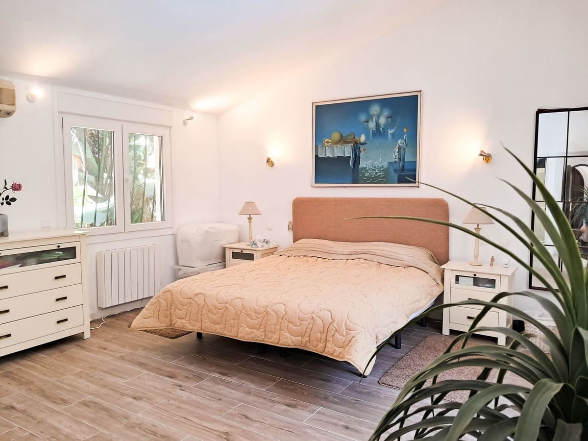 7 Zimmer Villa zu verkaufen in Calahonda - 1.650.000 € (Ref: 9929924)