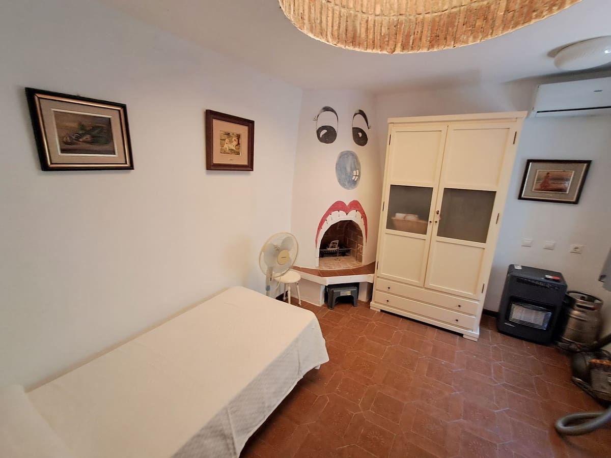 7 Zimmer Villa zu verkaufen in Calahonda - 1.650.000 € (Ref: 9929924)