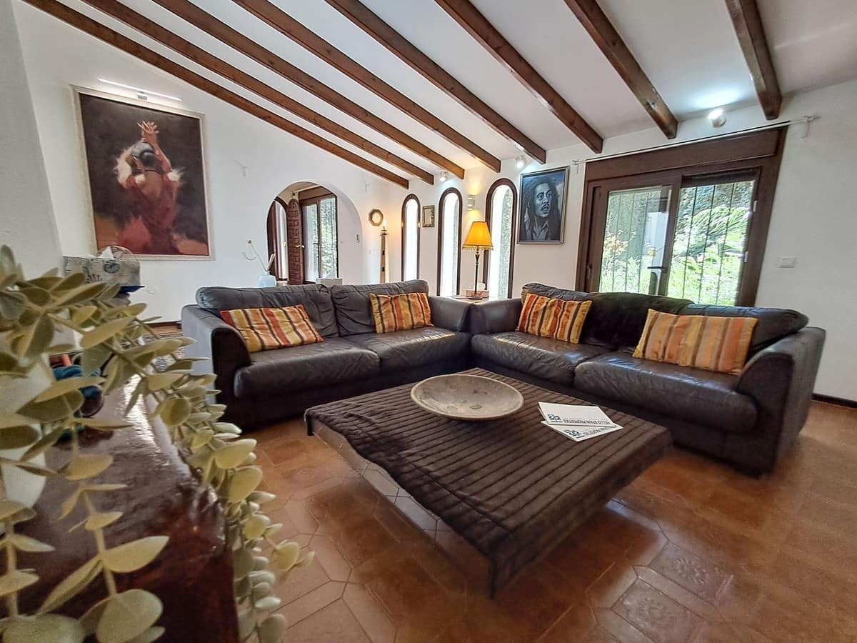 7 Zimmer Villa zu verkaufen in Calahonda - 1.650.000 € (Ref: 9929924)