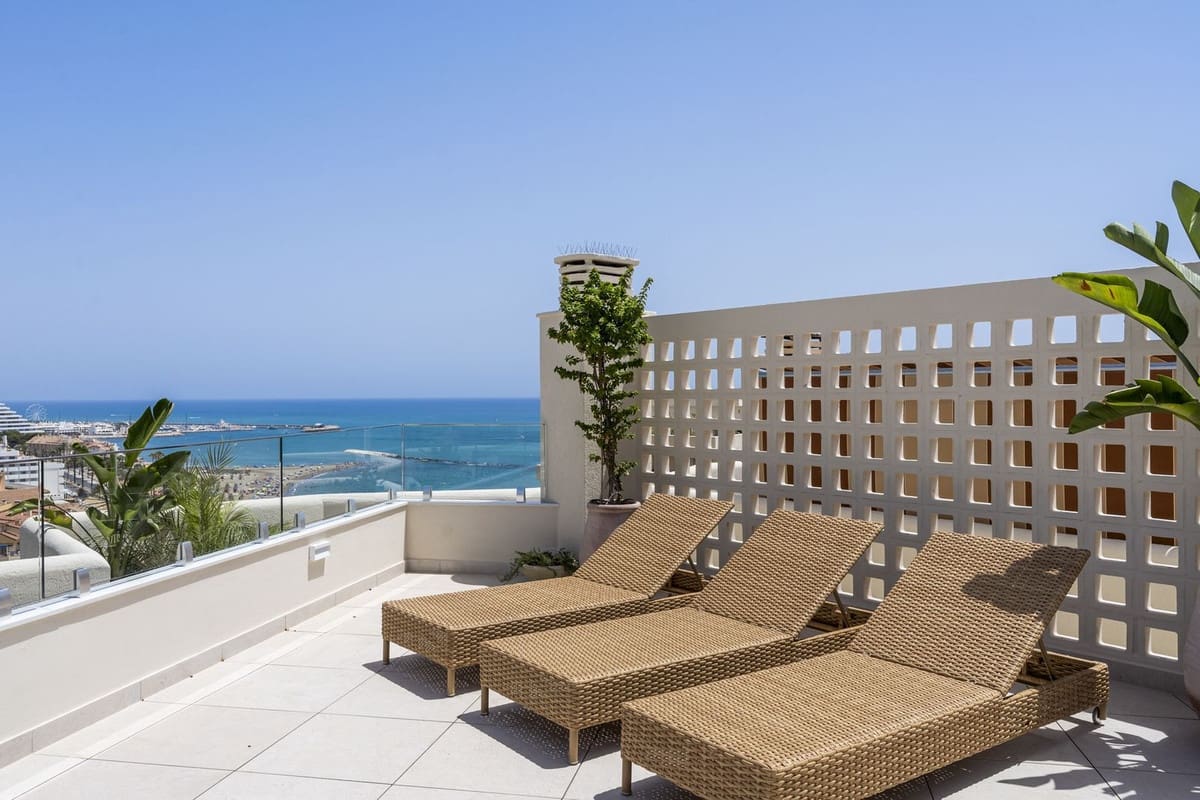 3 soveværelse Lejlighed til salg i Benalmadena Costa - € 1.650.000 (Ref: 9929925)