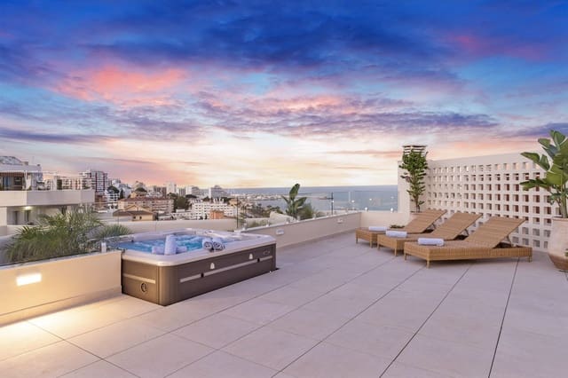 3 slaapkamer Appartement te koop in Benalmadena Costa, Benalmádena - € 1.650.000 (Ref: 9929925)