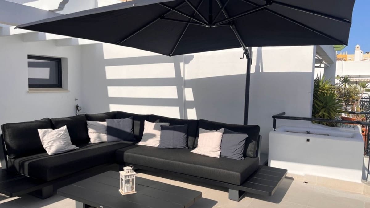 3 soveværelse Lejlighed til salg i Mijas med garage - € 1.765.920 (Ref: 9929926)