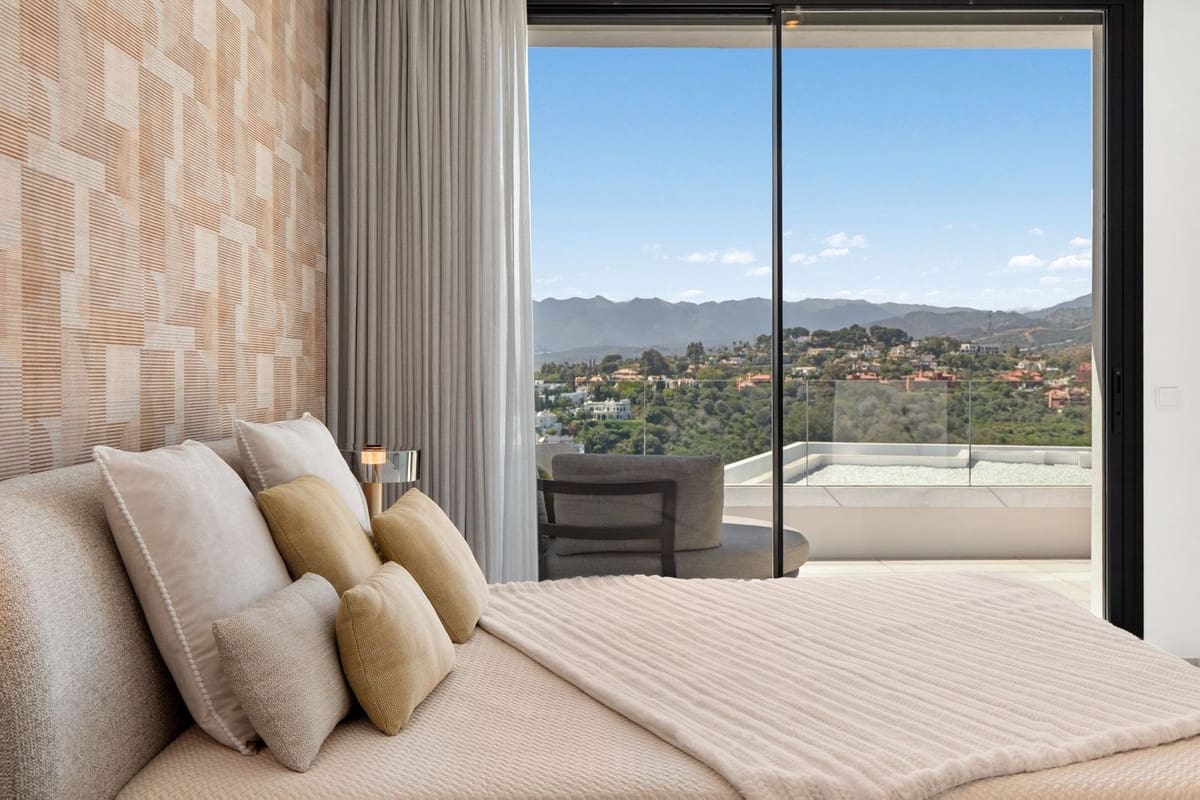 Apartamento de 3 habitaciones en Cabopino en venta - 1.790.000 € (Ref: 9929927)