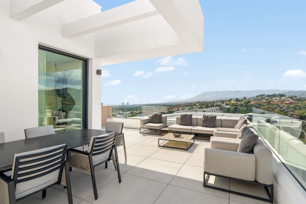 Apartamento de 3 habitaciones en Cabopino en venta - 1.790.000 € (Ref: 9929927)
