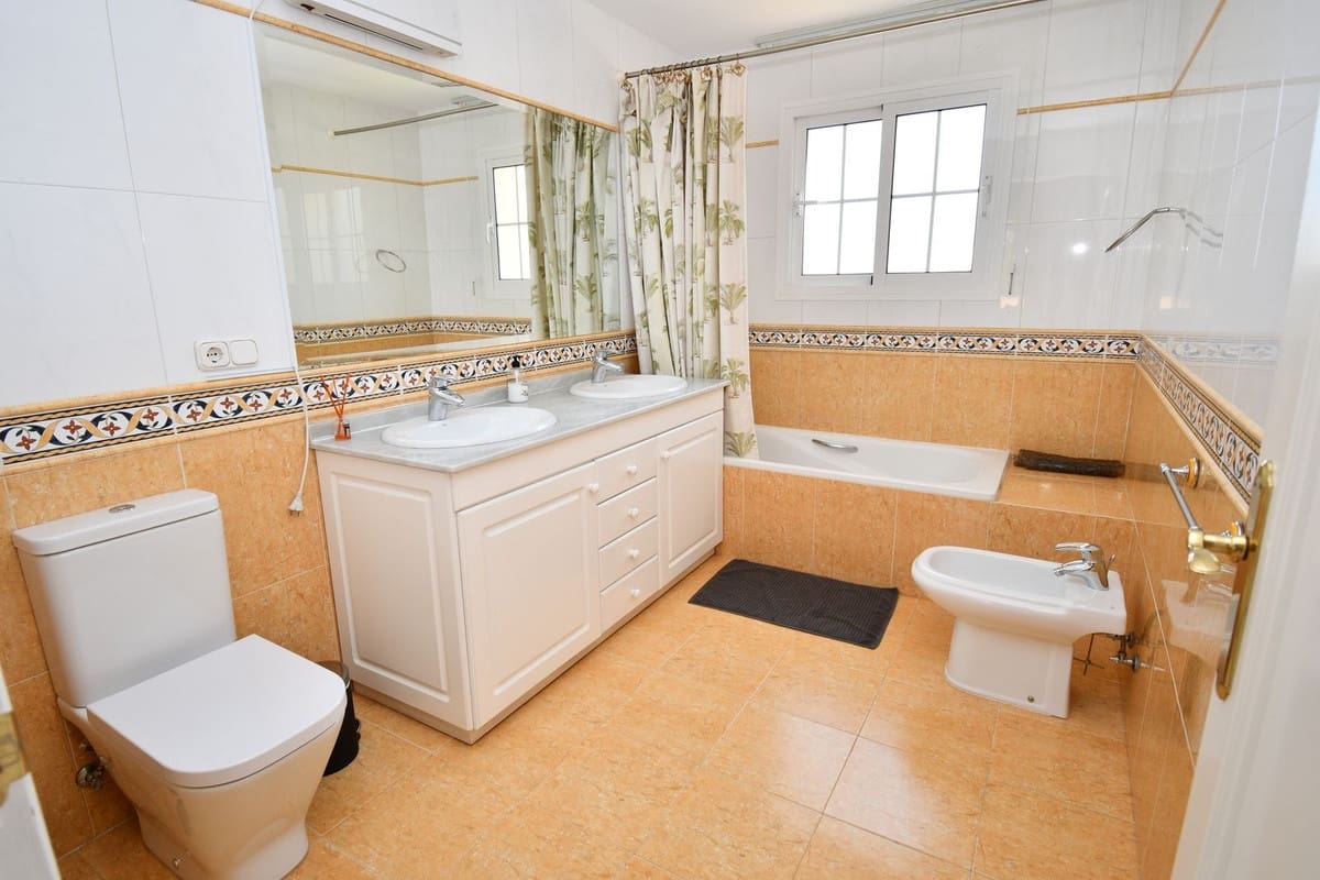 9 chambre Villa/Maison à vendre à Mijas Golf - 1 890 000 € (Ref: 9929929)