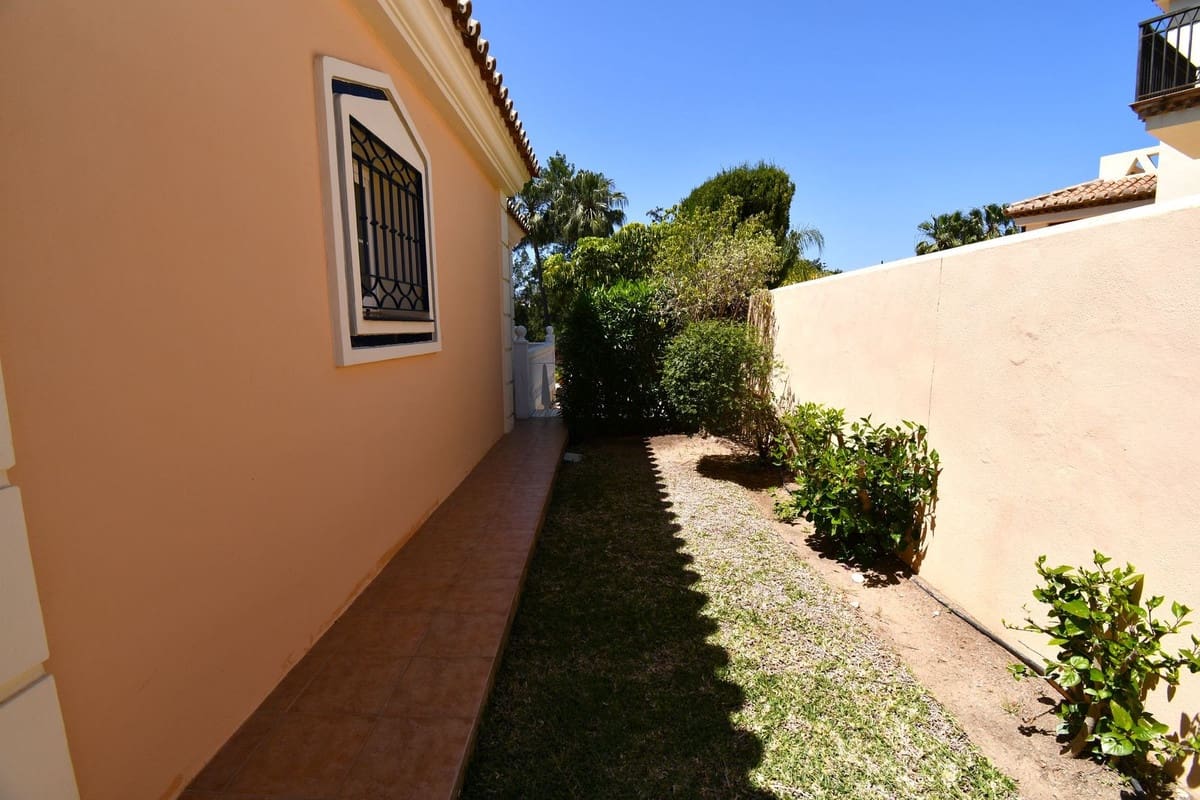 9 chambre Villa/Maison à vendre à Mijas Golf - 1 890 000 € (Ref: 9929929)