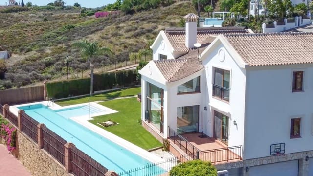 5 soverom Villa til salgs i La Cala Golf, Mijas med garasje - € 1 890 000 (Ref: 9929931)