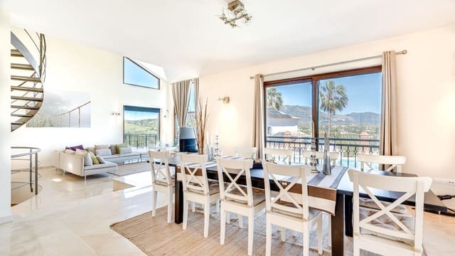 5 soverom Villa til salgs i La Cala Golf, Mijas med garasje - € 1 890 000 (Ref: 9929931)