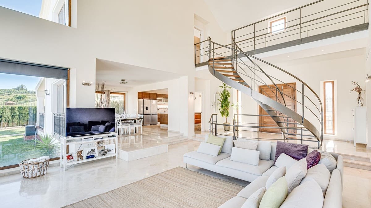 5 soverom Villa til salgs i La Cala Golf med garasje - € 1 890 000 (Ref: 9929931)