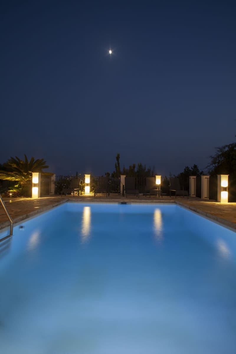 4 Zimmer Villa zu verkaufen in La Sierrezuela mit Garage - 1.950.000 € (Ref: 9929932)