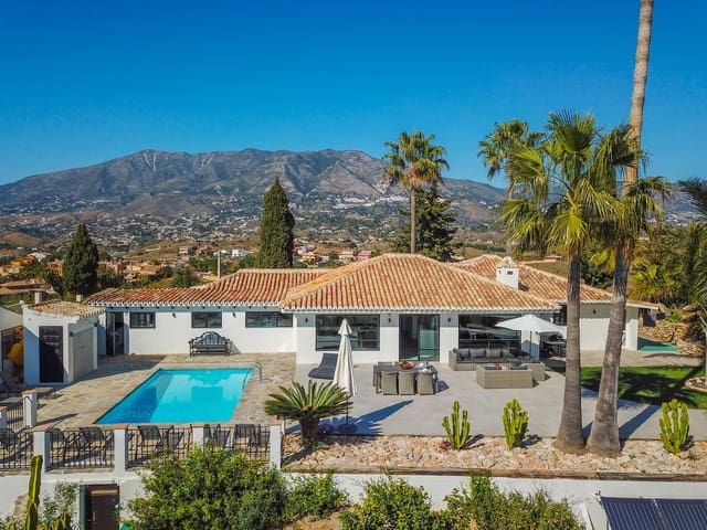 4 soveværelse Villa til salg i La Sierrezuela, Mijas med garage - € 1.950.000 (Ref: 9929932)