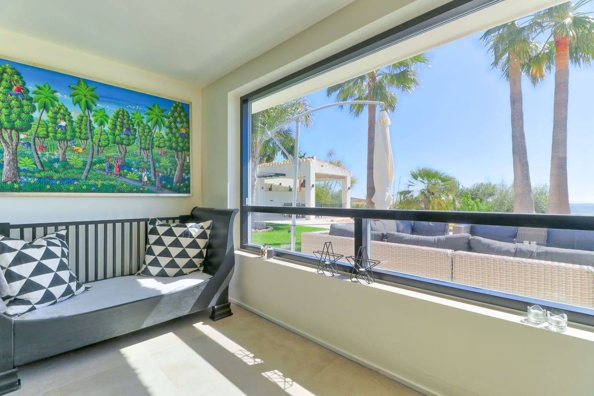 4 Zimmer Villa zu verkaufen in La Sierrezuela mit Garage - 1.950.000 € (Ref: 9929932)