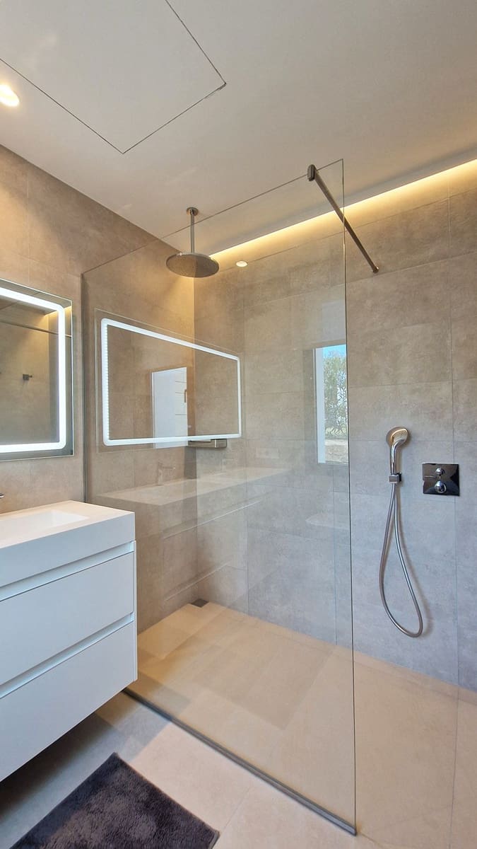 Chalet de 4 habitaciones en La Cala Golf en venta con garaje - 2.000.000 € (Ref: 9929935)