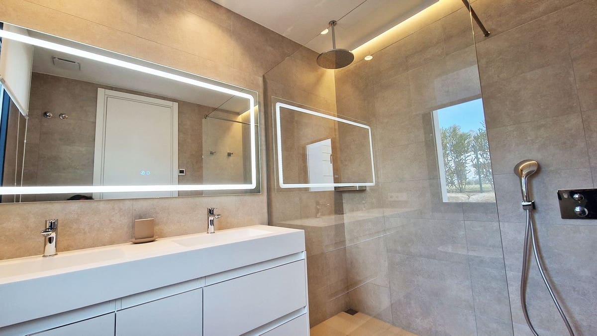 Chalet de 4 habitaciones en La Cala Golf en venta con garaje - 2.000.000 € (Ref: 9929935)