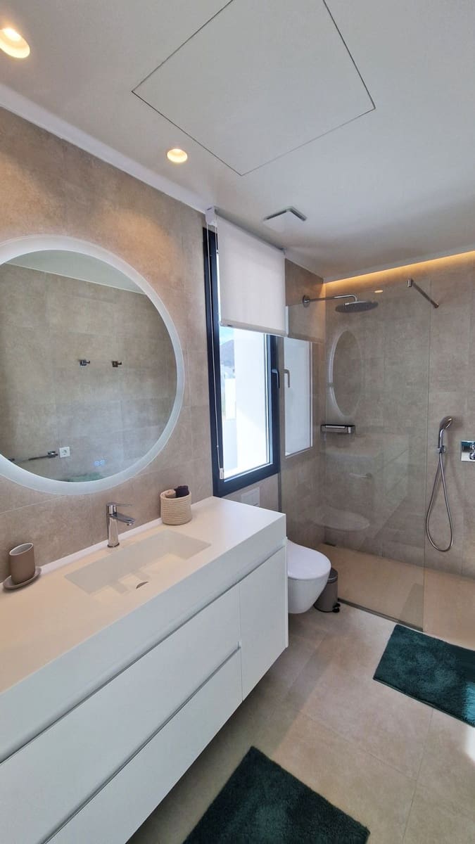 Chalet de 4 habitaciones en La Cala Golf en venta con garaje - 2.000.000 € (Ref: 9929935)