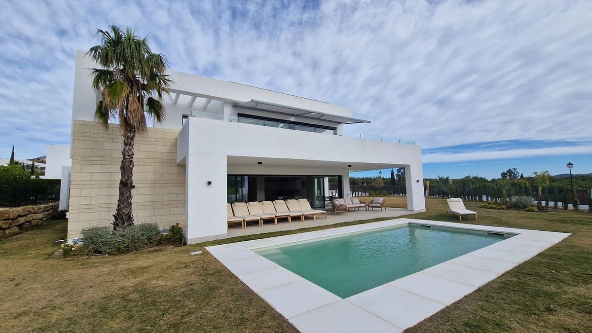 Chalet de 4 habitaciones en La Cala Golf en venta con garaje - 2.000.000 € (Ref: 9929935)