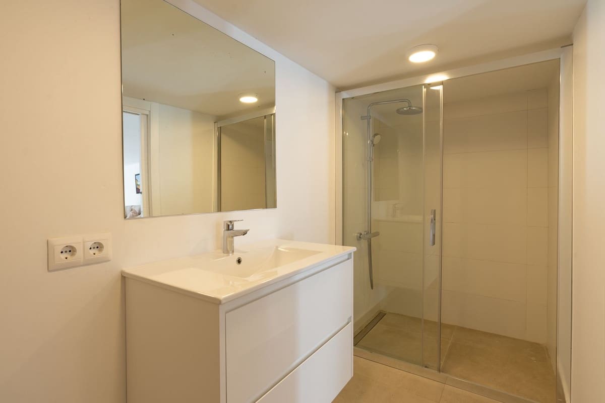 6 Zimmer Villa zu verkaufen in La Cala de Mijas mit Garage - 2.100.000 € (Ref: 9929937)