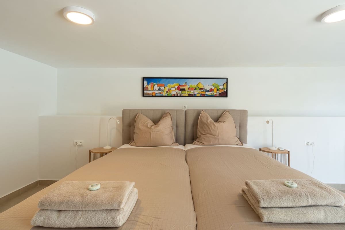 6 Zimmer Villa zu verkaufen in La Cala de Mijas mit Garage - 2.100.000 € (Ref: 9929937)